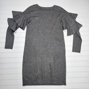 Romeo‎ & Juliet Couture | Women's Gray Knit Ruffle Sleeve Dress | Small